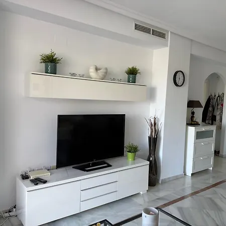 Апартаменты Lorcrimar Puerto Banus
