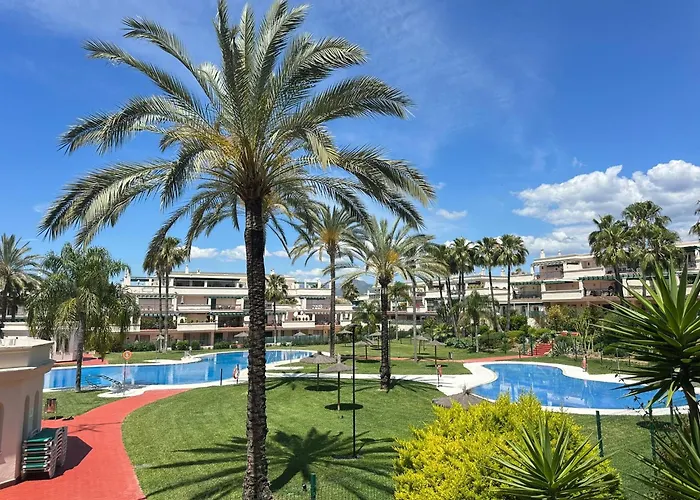 Lorcrimar Puerto Banus 아파트